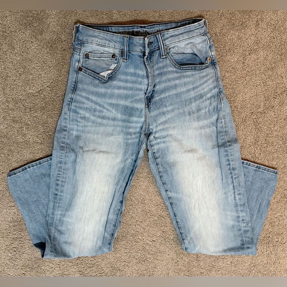 Men’s American Eagle Airflex Athletic Jeans Size 29x30 Light Wash Blue Denim